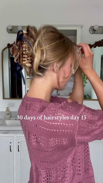 Morgan on TikTok Claw Clip Tutorial, Hair Clip Hairstyles, Fall Ribbon, Cute Hair Clip, 70s Hair, Y2k Hairstyles, Greasy Hair, Clip Hairstyles, Ribbon Hairstyle