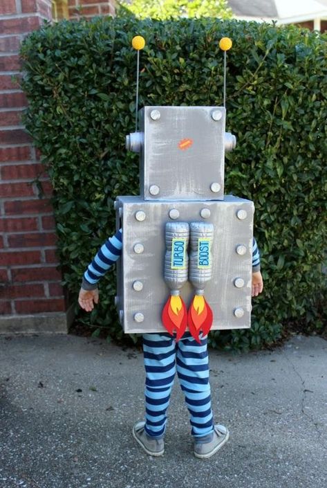 6 Best & Creative DIY Robot Costume Ideas For Children Toddler Robot Costume, Robot Costume Diy, Best Toddler Halloween Costumes, Robot Halloween Costume, Diy Fantasia, Robot Costume, Creative Halloween Costumes Diy, Meme Costume, Halloween Costume Toddler Girl