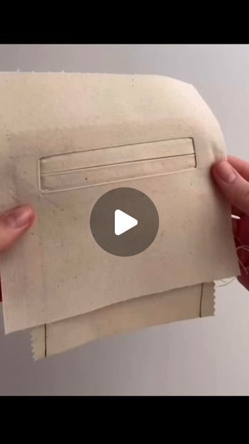 How To Sew A Pocket, Sewing A Pocket, Sew Pockets, Double Welt Pocket, Pocket Sewing, Sewing Pockets, Carnaval Costume, Pocket With Zipper, How To Stitch