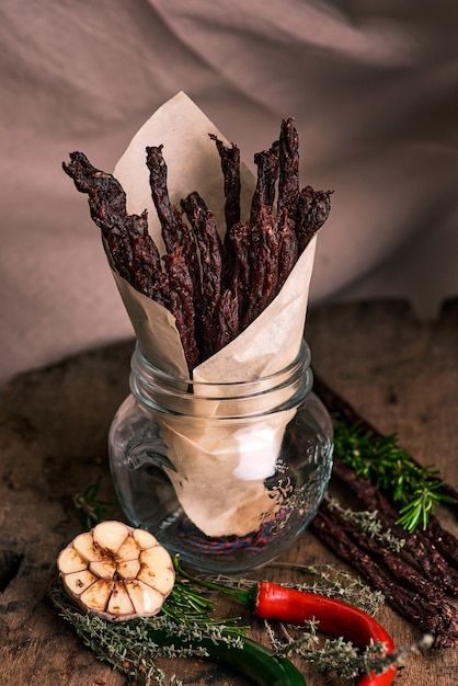 Meat Photography, Chicken Alfredo Fettuccine Recipe, Catering Platters, Amazing Food Photography, Dried Beef, Beef Jerky Recipes, Summer Sausage, Beef Barley Soup, Jerky Recipes