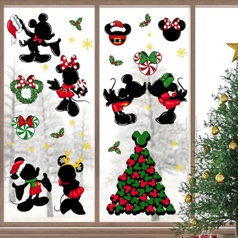 Xmas Window Decorations, Messy Crafts, Candy Wreath, Green Candy, Family Diy, Mickey Christmas, Gold Snowflake, Christmas Mouse, Winter Snowflakes