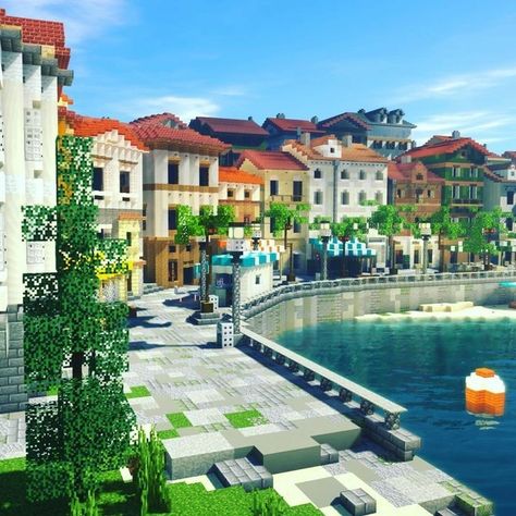 Town Center Design, Town Ideas Minecraft, Minecraft Italian Town, Minecraft Town Building Ideas, Italian Minecraft House, Minecraft Street Ideas, Minecraft Beach Town, Minecraft Medieval Street, Minecraft Port Town