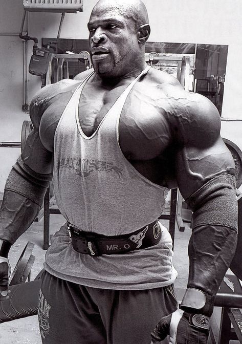 Ronnie Coleman Training, Best Bodybuilding Supplements, Bodybuilding Pictures, Ronnie Coleman, Bodybuilding Supplements, Mr Olympia, Chest Workout, Workout Regimen, Funny Wallpaper