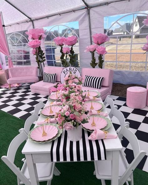 Parisian Style Party Paris Theme, Paris Themed Tablescapes, Paris 15 Theme Party, Barbie In Paris Birthday Party, Paris Themed Birthday Party For Adults, Paris Graduation Theme Party, Emily In Paris Theme Party Decorations, Outdoor Paris Theme Party, Paris Cafe Theme Party