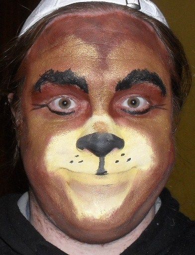 Papa Bear - heavy eyebrows, shading around eyes, nose shaded on lower half, freckles above lips, lots of coloration Bear Face Paint, Best Face Painting, Animal Costume Ideas, Bear Makeup, Rock Makeup, Shrek The Musical, Animal Makeup, We Are Different, Make Up Face