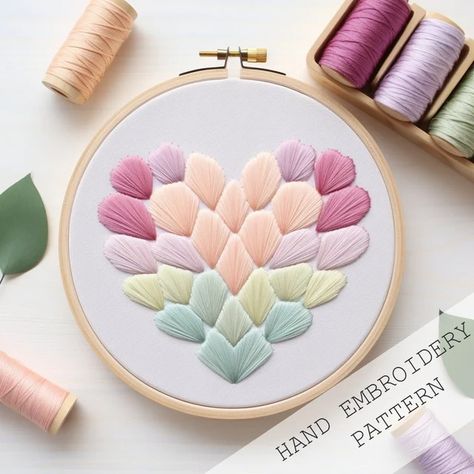 Embroidery Geometric, Embroidery Hoop Art Diy, Simple Hand Embroidery Patterns, Ribbon Embroidery Tutorial, Embroidery Hearts, Diy Embroidery Designs, Geometric Embroidery, Heart Embroidery, Diy Embroidery Patterns