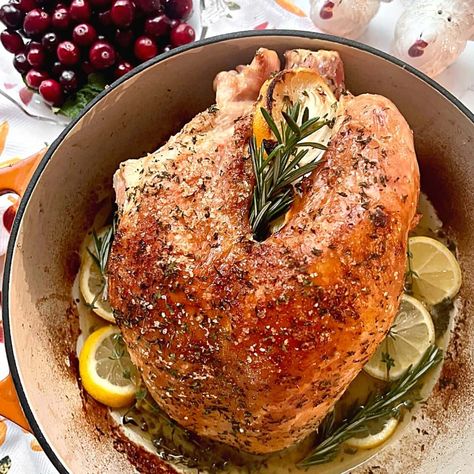 Dutch Oven Turkey Breast is the perfect alternative to roasting a whole turkey during the holidays. It's moist, tender, and loaded with flavor from the dry rub brine, fresh herbs, and juicy lemons! Dutch Oven Turkey Breast, Dutch Oven Turkey, Oven Turkey, Brined Turkey Breast, Turkey Breast Recipes, Wild Turkey Recipes, Cooking Turkey Breast, Oven Roasted Turkey, Turkey Breast Recipe