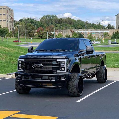 blacked out 2017, 2018, 2019 Ford f 250 super duty powerstroke diesel.  Beautiful. (Just needs some real tires on it) Ford Super Duty Trucks, Diesel Trucks Ford, Ford Diesel, Ford Trucks F150, Trucks Lifted Diesel, Ford Powerstroke, Future Trucks, Nice Trucks, Trucks Lifted