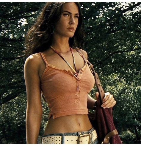 Megan Fox Body, Megan Fox Transformers, Megan Fox Outfits, Megan Fox Hair, Megan Fox Style, Oc California, Megan Denise Fox, Megan Fox, 2000s Fashion