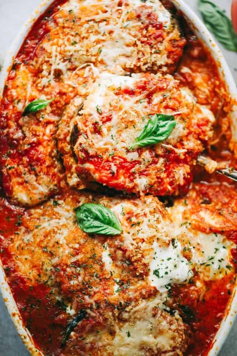 Eggplant Parmesan Recipes, Eggplant Pizza Recipe, Easy Eggplant Parmesan, Baked Eggplant Parmesan, Eggplant Parmesan Recipe, Eggplant Casserole, Eggplant Pizza, Easy Eggplant, Plant Recipes