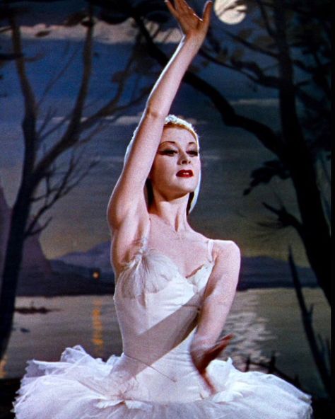 Red Shoes Movie, Red Shoes Ballet, The Red Shoes 1948, Moira Shearer, 1940s Movies, The Red Shoes, Literary Characters, Dance Forever, Dark Fairytale