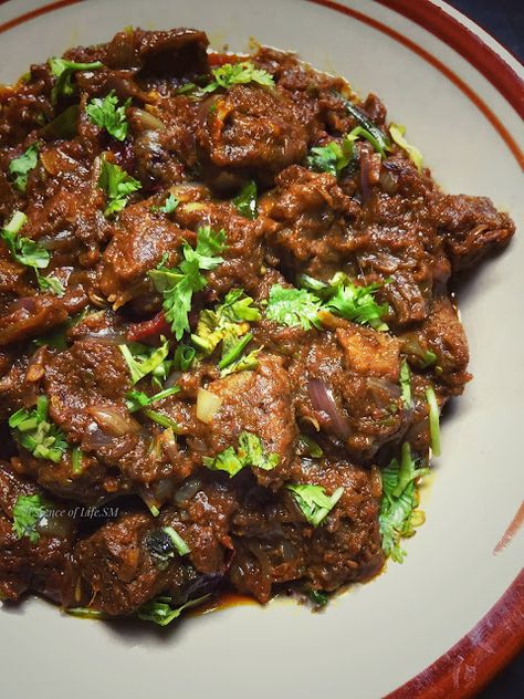 MADURAI MUTTON CHUKKA VARUVAL Mutton Chukka, Sense Of Taste, Dried Vegetables, Food Stall, Health And Happiness, Madurai, Coriander Seeds, Fennel Seeds, Curry Leaves