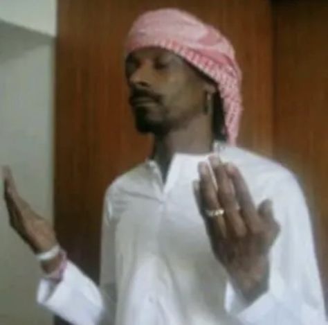 Snoop dog muslim Spam Page Pfp, Instagram Spam Pfps, Spam Photos, Snoop Dogg Funny, Spam Pfps, Muslim Meme, Pfp Wallpapers, Spam Pics, Tupac Photos