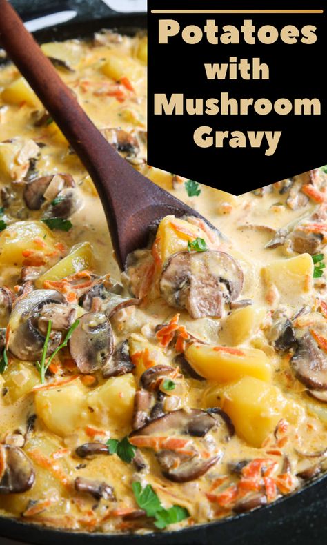 Potato Mushroom Recipe, Meat Gravy, Vegetable Gravy, Potato Gravy, Potato Dinner, Food Simple, Creamed Potatoes, Simply Home, Mushroom Gravy