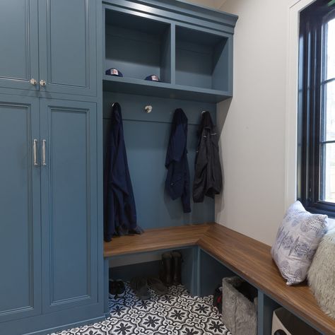 Entryway Cupboard Storage, Mudroom Ideas Corner, Locker Area In House, Corner Mudroom Cubbies, Corner Cabinet Mudroom, Corner Lockers With Bench, Corner Mudroom Bench With Shoe Storage, L Shaped Drop Zone Ideas, Shallow Mudroom Lockers