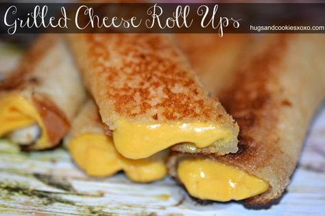 Grilled Cheese Roll Ups Grilled Cheese Roll Ups, Grill Cheese Roll Ups, Yummy Grilled Cheese, Grilled Cheese Rolls, Cheese Roll Ups, French Toast Roll Ups, French Toast Rolls, Cheese Roll, Cheese Rolling