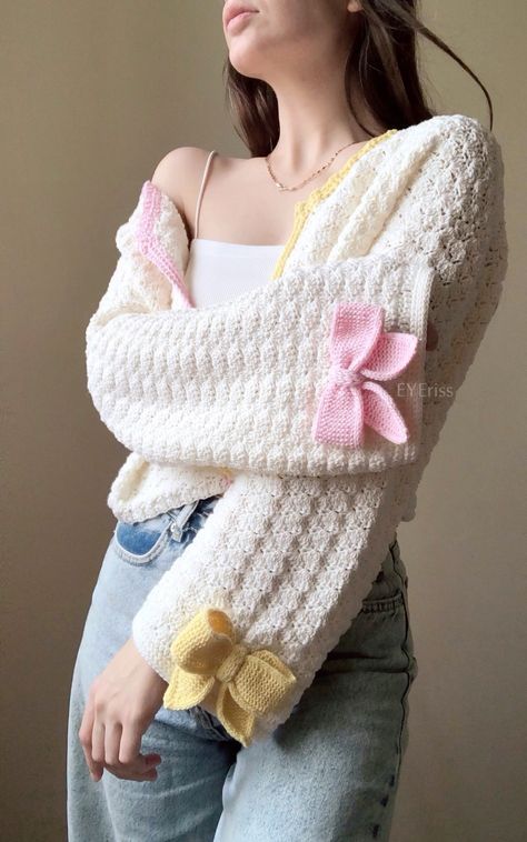 Winter Cardigans, Crochet Jackets, Cardigan Sweater Pattern, Crochet Sweater Design, Crochet Cardigans, Fall Crochet, Crochet Sweater Pattern Free, Handmade Sweater, Crochet Design Pattern