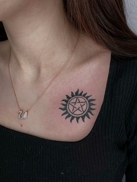 Spn Tattoo, Dean Tattoo, Us Tattoo, Fandom Tattoos, Gothic Tattoos, Binghamton University, Minimalist Tattoo Ideas, Supernatural Tattoo, On Tattoo