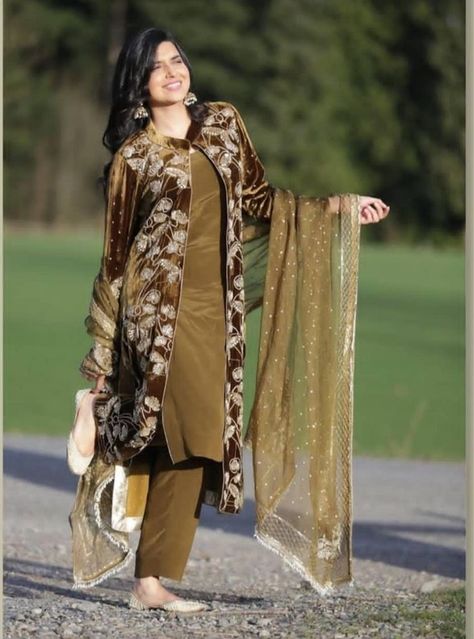 Velvet dresses for girls, Winter Dress Shaneel Dress Designs, Shrugs Suits Design, Velvet Material Dress Design, Shrug Suit Design Pakistani, Shrug Suit Design Party Wear, Velvet Suit Ideas Pakistani, Velvet Shrug Dresses, Shaneel Suits Designs, Shrug Suit Design