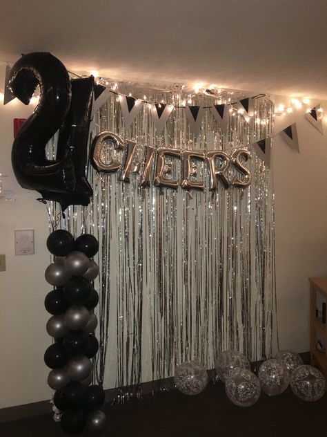 Instagram: @evenftulsweets.nj Birthday photo backdrop 21 Bday Decorations Ideas, 21st Birthday Backdrop Ideas Easy Diy, Photo Backdrop For Party, 20th Birthday Backdrop Ideas, Bday Backdrop Ideas, 22 Birthday Ideas Decoration, Birthday Photo Instagram, 21st Birthday Backdrop Ideas, Backdrop Ideas Birthday