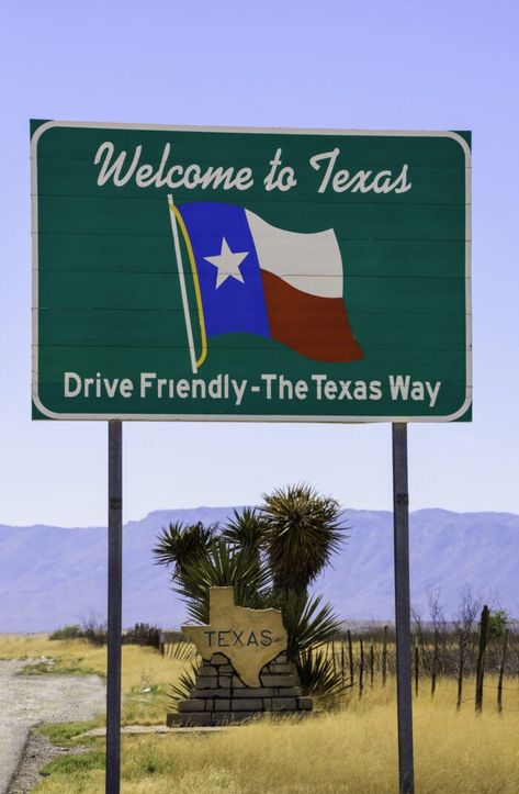 Welcome To Texas Sign, Welcome To Texas, Texas Sign, Texas Signs, Texas Life, Texas Places, Moving To Texas, Plano Texas, Vision Board Goals