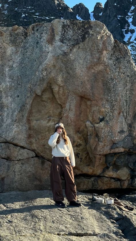 Hiking Outfit, The Outsiders, Hiking, Nature