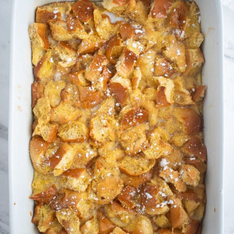 Hot Dog Bun French Toast Bake - Make the Best of Everything Hot Dog Bun French Toast, Easy Hot Dog Buns, Leftover Hot Dog Buns, Toasted Hot Dog Buns, French Toast Toppings, Oven French Toast, Make Ahead French Toast, Crockpot French Toast, Homemade Hamburger Buns