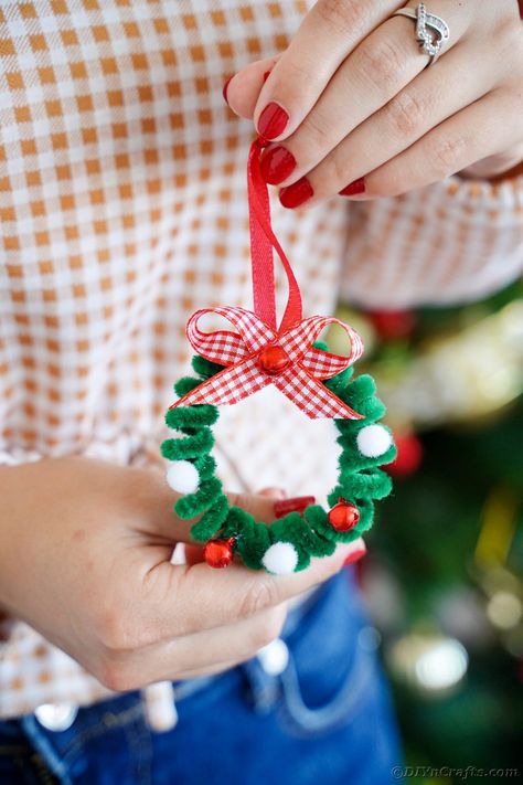 Ornament Shapes, Math Stem, Wreath Ornament, Diy Pipe, Xmas 2024, Pipe Cleaner Crafts, Kids Christmas Ornaments, Holly Wreath, Ornament Diy