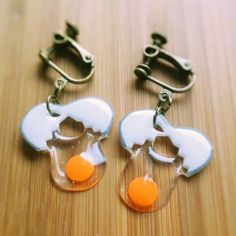 Diy Shrink Plastic, Shrinky Dink Jewelry, Shrinky Dink Crafts, Shrinky Dink Earrings, Egg Earrings, Shrink Plastic Jewelry, Fresh Egg, Shrink Art, Shrinky Dink