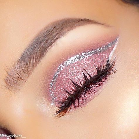 Drag Make-up, Tutorial Eyeliner, Unicorn Makeup, Smink Inspiration, Glitter Eyeliner, Makijaż Smokey Eye, Body Makeup, Pink Makeup, Makeup Hacks