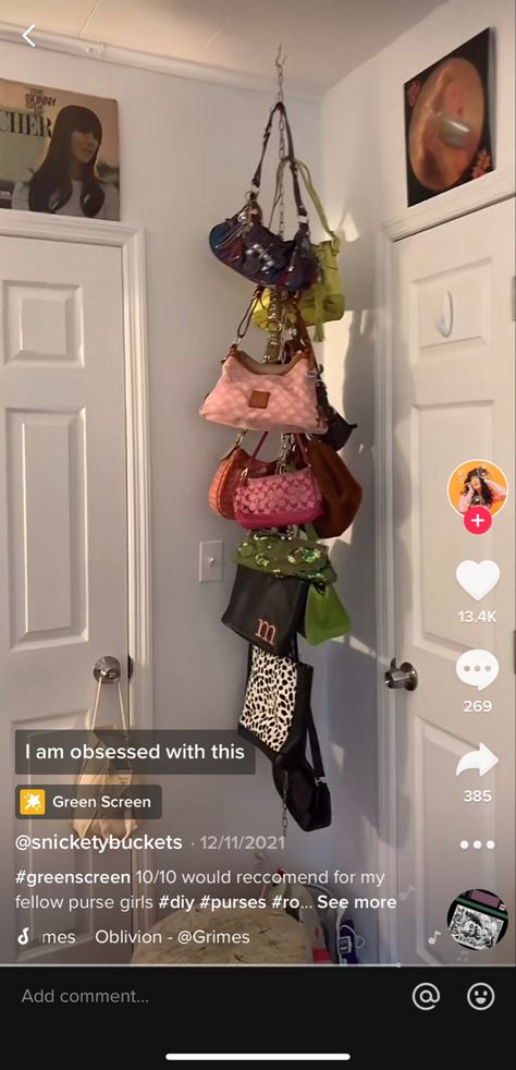 10/10 would reccomend for my fellow purse girls #diy #purses #roomstorage Hooks For Purses On Wall, Purse Storage Display, Bag Organiser In Wardrobe, How To Store Accessories, Ways To Display Purses, Hanging Purses Ideas, Purse Holder Ideas, Hanging Purses On Wall, How To Organize Purses