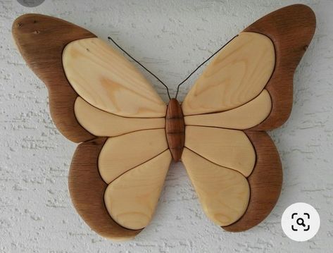 Relief Carving Patterns, Bois Intarsia, Wood Intarsia, Intarsia Wood Patterns, Easy Woodworking Ideas, Wood Butterfly, Intarsia Patterns, Scroll Saw Patterns Free, Inlaid Wood