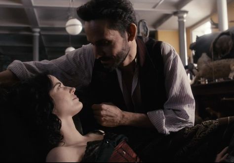 Dr. Sweet and  Vanessa // Penny Dreadful, Season 3 Penny Dreadful Dracula, Penny Dreadfull, Gothic Romance Books, Night Creatures, Horror Series, Creepy Horror, Penny Dreadful, Gothic Romance, Eva Green