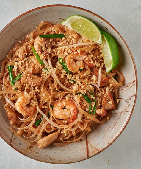 easy pad thai - glebe kitchen Content Moodboard, Thai Recipes Noodles, Shrimp Pad Thai, Pad Thai Sauce, Pad Thai Noodles, Thai Recipe, Pad Thai Recipe, Marinated Tofu, Thai Noodles