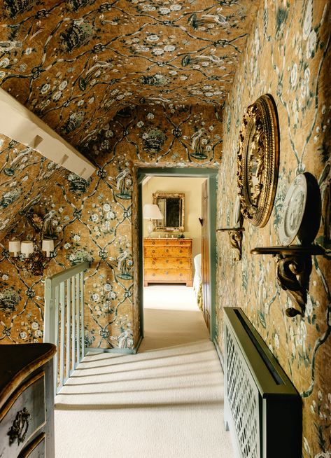 French Limestone Fireplace, 18th Century Landscape, 17th Century House, Cotswold House, Cotswold Cottage, York Stone, Gothic Windows, Paint And Paper Library, Ivy House