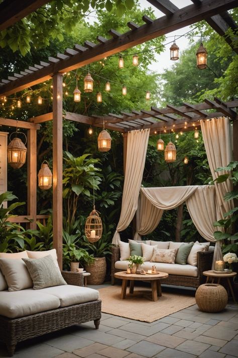 Outdoor Cabana Ideas Backyards, Cabana Ideas Backyard, Hamptons Fence, Patio Retreat, Hippie Camper, Backyard Plans, Backyard Gates, Alternative Homes, Summer Front Porch Decor