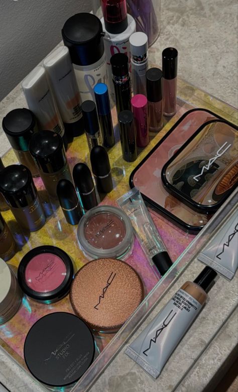 #mac #makeup #makeupoftheday #makeuplover #makeupgoals #makeuppalettes #aesthetic Mac Makeup Aesthetic, Mac Cosmetics Aesthetic, Mac Makeup, Makeup Obsession, Makeup Goals, Aesthetic Makeup, Makeup Lover, Mac Cosmetics, Cityscape