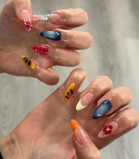 #nail #nails #nailart #naildesign #discover #kesfet #aesthetic Nails Biab Designs, Simple Aesthetic Nail Designs, Maxamilist Nails, Museum Nails, Clueless Nails, Miss Match Nails, Colourful Summer Nails, Angel Number Nails, Eccentric Nails