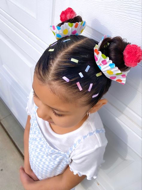 Cupcake Hair, Crazy Hair Day Ideas, Braid Hairstyle Ideas, Wacky Hair Day, Kids Hairstyle, Girl Hair Dos, Tutorial Hair, Styles Hairstyles, Inspo Hair