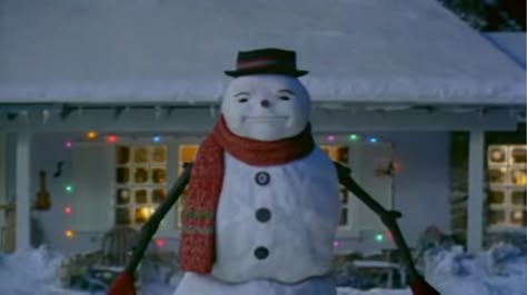 Jack Frost (1998) The worst Christmas movies of all time - INSIDER -- Roger Ebert called the "most repulsive single creature in the history of special effects!" Jack Frost Movie, Jack Frost Christmas, School Notice Board, Holiday Classroom Doors, Jim Henson Creature Shop, Surviving Christmas, Christmas With The Kranks, Olive And Cocoa, Best Christmas Movies