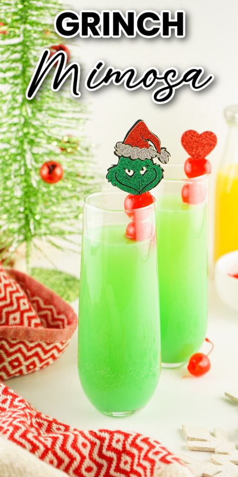 How To Make Grinch Mimosas, Mr Grinch Drink, Grinch Champagne Drink, Grinch Christmas Drink Holiday Cocktails, Grinch Alcholic Drink, Grinch Champagne, Green Mimosa Recipe, Christmas Cocktails Grinch, Christmas Mimosas Champagne