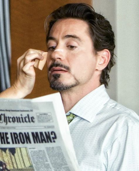 Holding Newspaper, Ironman 1, Susan Downey, Iron Man Robert Downey Jr, Iron Man 2008, Robert Downey Junior, Robert Downey Jr Iron Man, Iron Man Tony Stark, Mcu Dr