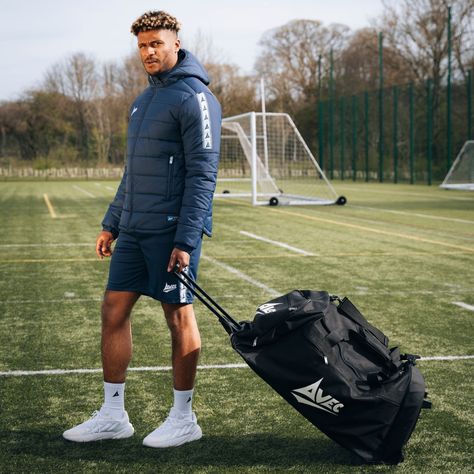 Gear up for the new season in style with our premium team roller bag! Designed to hold everything you need - kits, balls, medical supplies, and all your match-day essentials - this versatile roller bag is already making a name for itself in the sports world. Stay organised and ready for action! Head over to the link in our stories for a closer look! #avecsport #ItsYourID #rollerbag #teambag #kitbag #football #footballbag #footballaccessories #footballkitbag Football Bag, Football Accessories, Team Bags, Kit Bag, Staying Organized, Medical Supplies, New Season, Medical, Football