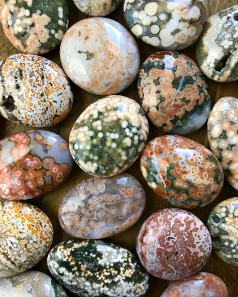 🎉Another beautiful parcel of vintage #oceanjasper pocket stones that has passed through the shop. Wish we had this quality of Moravato pocket stones now. These were magical.👏 . #monkandmoon #oceanjasper #crystals Jasper Color, Jasper Jewelry, Picture Jasper, Ocean Jasper, Pet Names, Geology, Fossil, Pet, Crystals