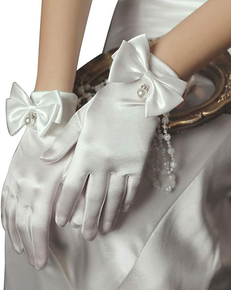 Aesthetic Gloves, Fancy Gloves, Floral Gloves, Gloves Aesthetic, Silk Gloves, Satin Suit, Satin Gloves, Elegant Gloves, Short Gloves