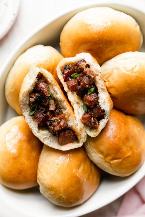 Hawaiian Pork Recipes, Manapua Recipe Hawaii, Manapua Recipe, Char Siu Bao, Siu Bao, Homemade Bread Dough, Pork Bun, Frozen Dinner Rolls, Char Siu Pork