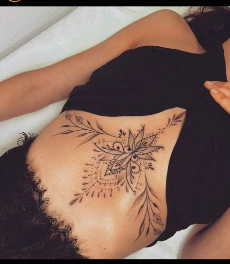 Sternum And Stomach Tattoo, Women Underboob Tattoo, Sternum Tattoo Ornamental, Woman Stomach Tattoo, Sternum Tattoo Mandala, Ornamental Stomach Tattoo, Women Stomach Tattoos, Stomach Tattoos For Women, Women Sternum Tattoo