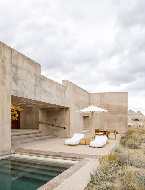 Get the Look: Utah’s Most Famous Luxury Hotel Experience | Photo: Scott Clark Photo Miraculous Ideas, Interior Design Minimalist, Casa Country, Desert Homes, Architecture Design Concept, House Goals, Dream Home Design, 인테리어 디자인, Interior Architecture Design