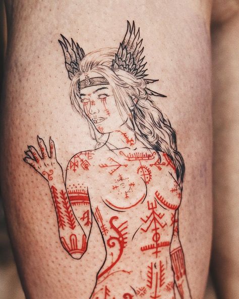 Norse goddess Freyja done in the Åland Islands. Incredibly pleased to have been able to tattoo my version of such a powerful character. Bring me all your ideas of the gods. Norse Woman Tattoo, Norse Women Tattoo, Hel Goddess Tattoo, Freya Goddess Tattoo Design, Norse God Tattoo, Freyja Tattoo, Your Body Is Your Home, Freya Tattoo, Freyja Goddess