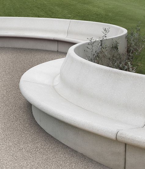 Modular Bench, with Josep Lluscà - Benedito Design Curved Stone Bench, Concrete Bench Design, Limestone Bench, Terrazzo Bench, Planter Seating, Curved Outdoor Benches, Park Bench Design, Timber Bench Seat, Organic Landscape